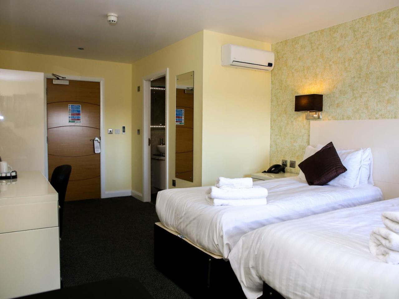 Oak Royal Hotel, Golf And Country Club Chorley  Bilik gambar